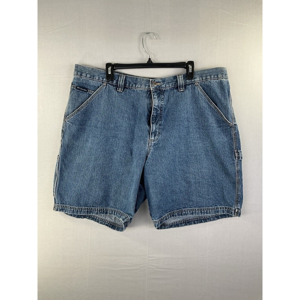 Columbia Sportswear Men's Denim Shorts Size 42 Inseam 9 Blue Cotton Outdoor